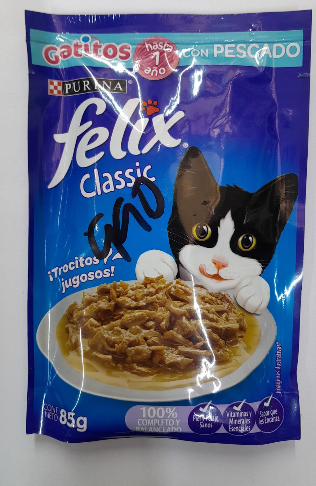 felix classic con pescado 